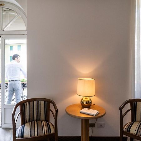 Hotel Villa Regina レーヴィコ・テルメ エクステリア 写真